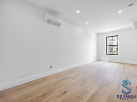 56-34 Myrtle Ave