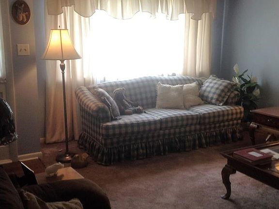 2nd image of 2712 Walford Dr