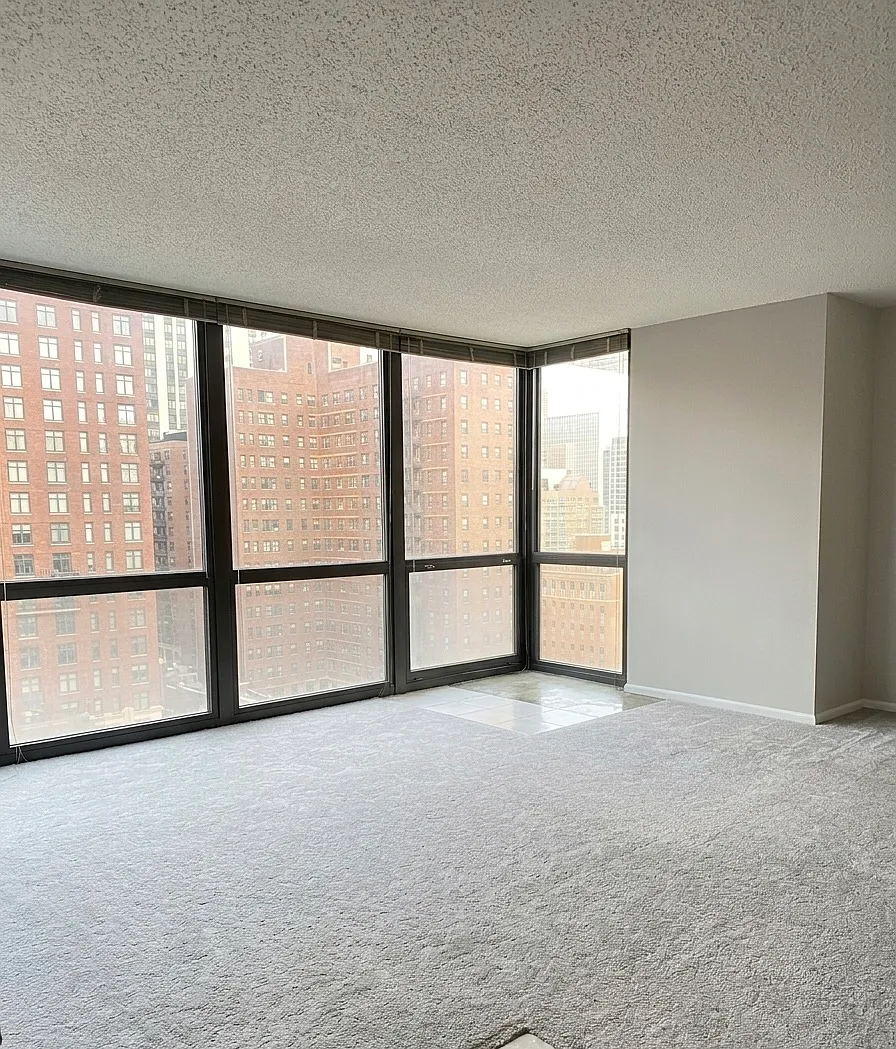 Studio, 700 sqft, $2,200 — Photo 4