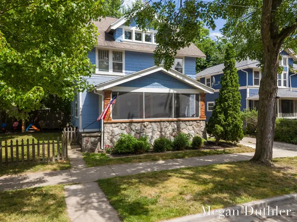 546 Benjamin Ave SE, Grand Rapids, MI 49506