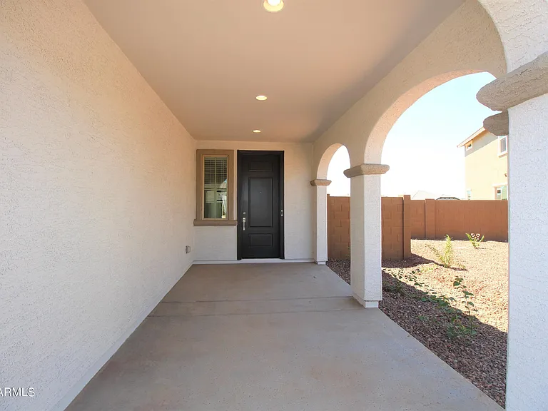9241 W Roma Ave — Photo 2