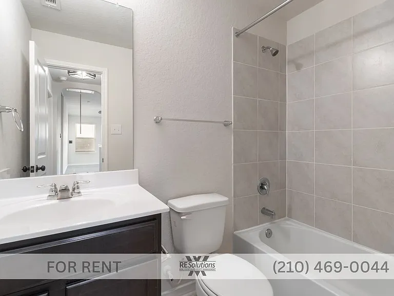 9680 Western Wishes — Photo 1