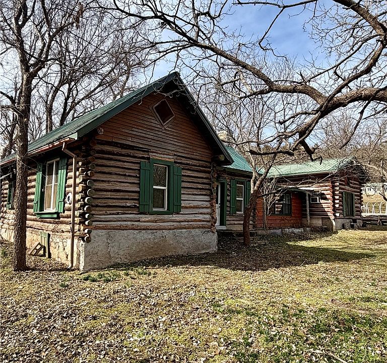 7th image of this home