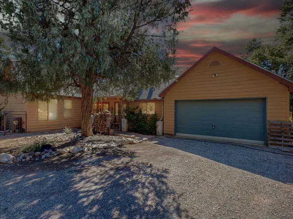 8 Armin Rd, Tijeras, NM 87059