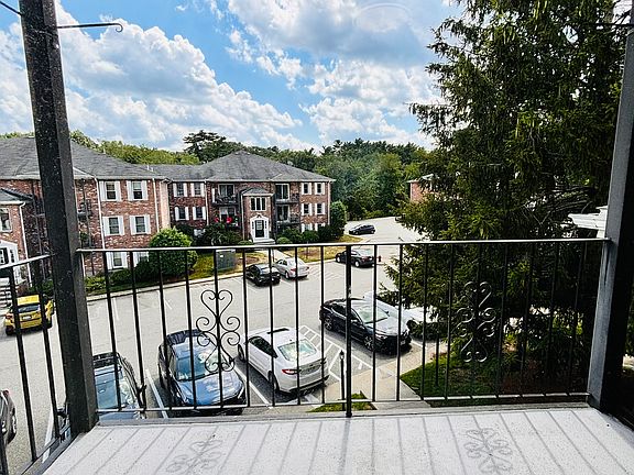 4th image of 364 Neponset St APT K