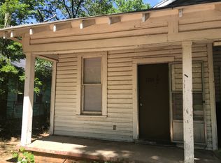 1208 N 10th St, Longview, TX 75601