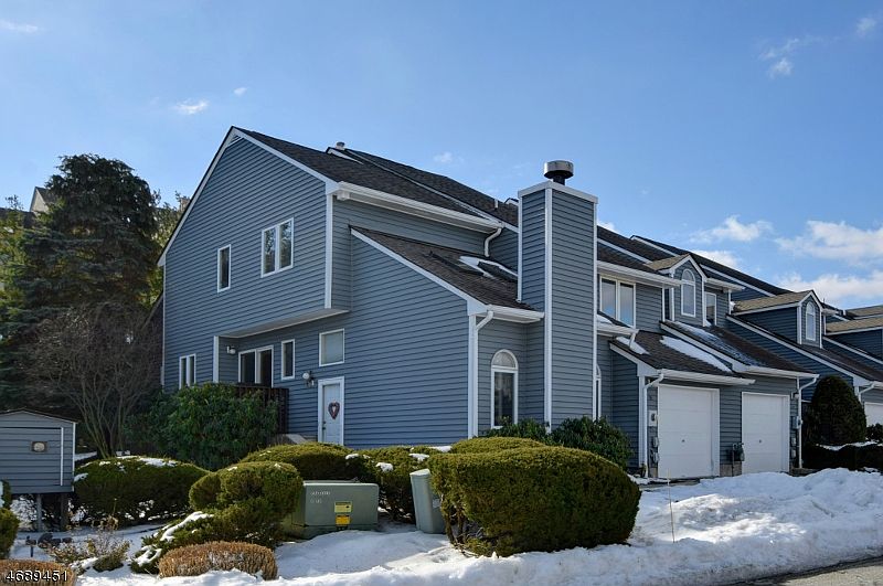 1st image of 51 Davey Dr