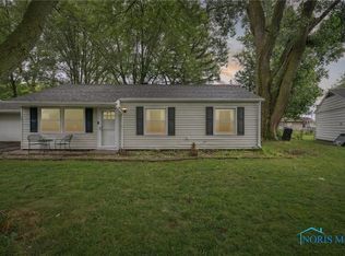 1445 Bradshaw Ct, Maumee, OH 43537