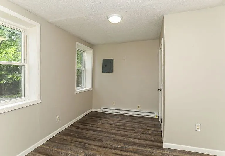 2404-2406 Vermont St #2406 — Photo 6