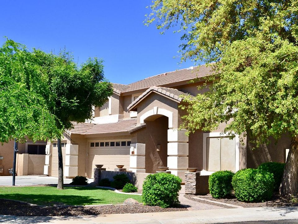 1st image of 2960 E Cedar Pl