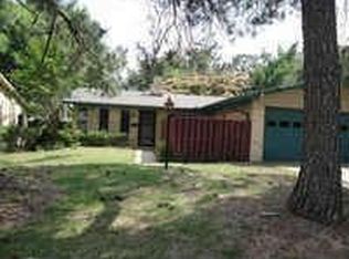 813 Edgehill Dr, Hurst, TX 76053