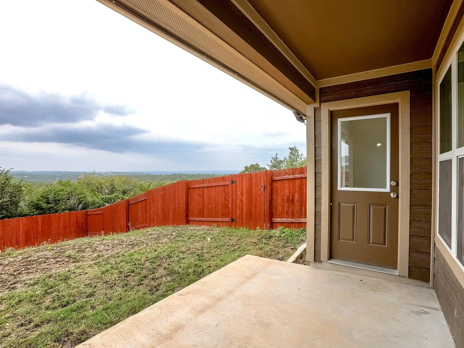 2 bed, 2.0 bath, 1075 sqft, $1,650 — Photo 3