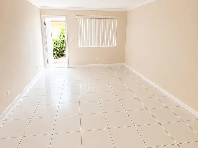 3609 Polk St #2 — Photo 3