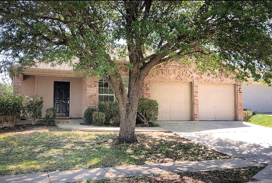 1st image of 13912 Gallant Fox Ct