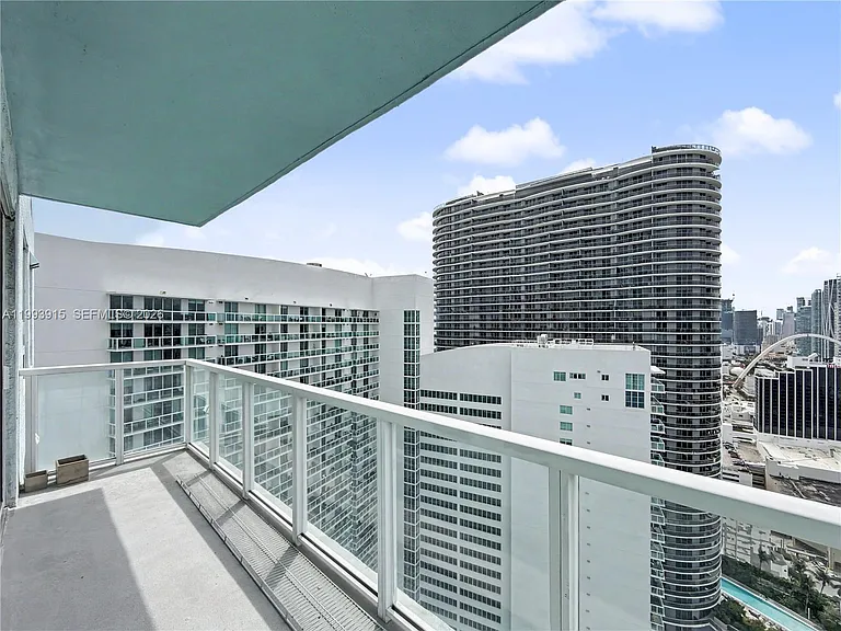 1900 N Bayshore Dr #3811 — Photo 16