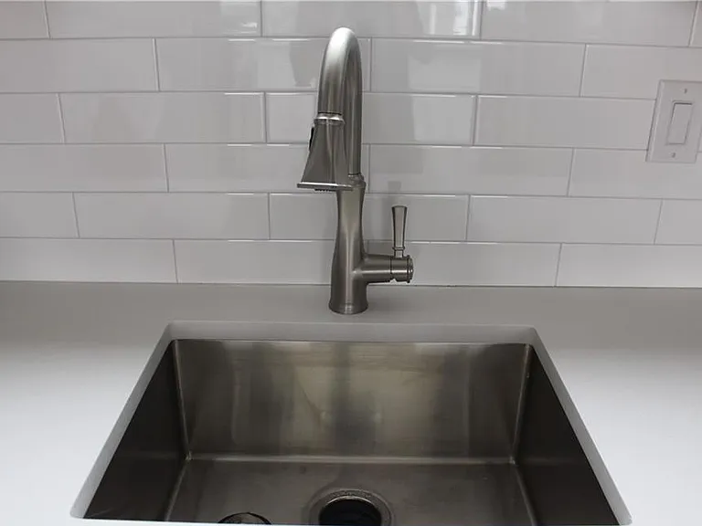 2301 Hancock Ave #3 — Photo 5