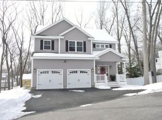214 Dallaire St, Manchester, NH 03104