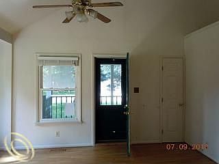 3rd image of 31755 Marquette St