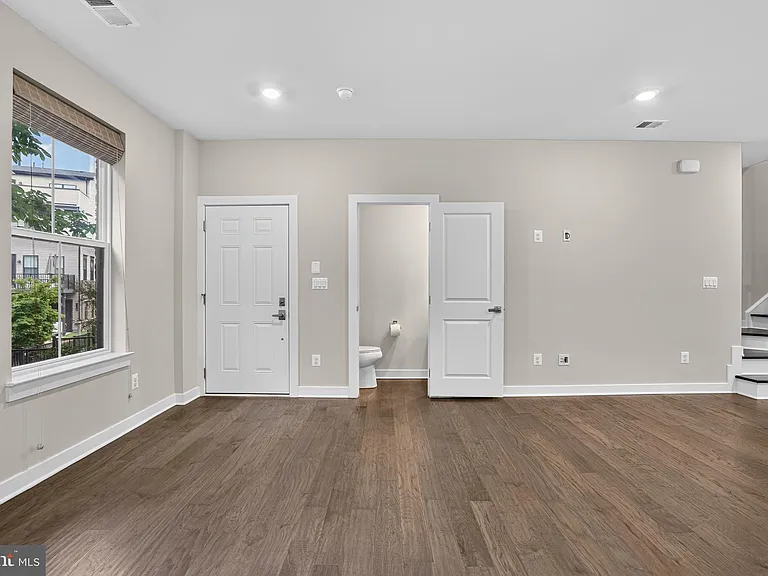 13246 Lake Woodland Way #5A — Photo 7