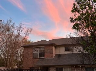 7103 Snowden Crst, San Antonio, TX 78240