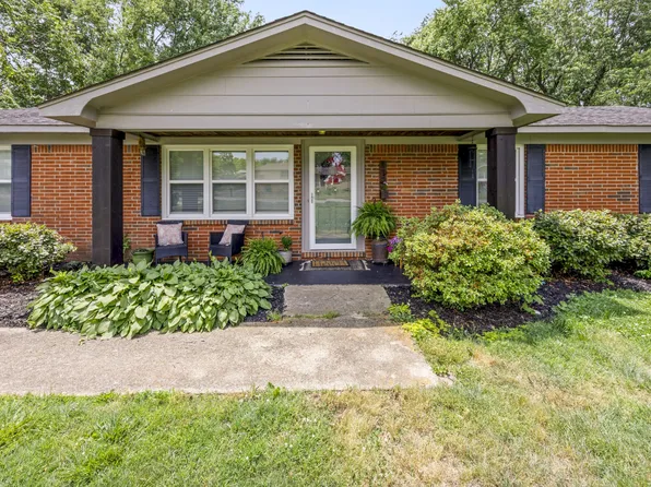 112 Bel Aire Dr, Winchester, TN 37398