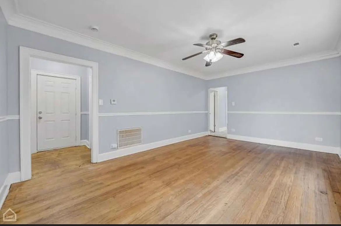 7725 S Laflin St — Photo 2