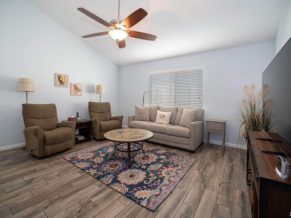 433 W 37th St, Yuma, AZ 85365 | Zillow