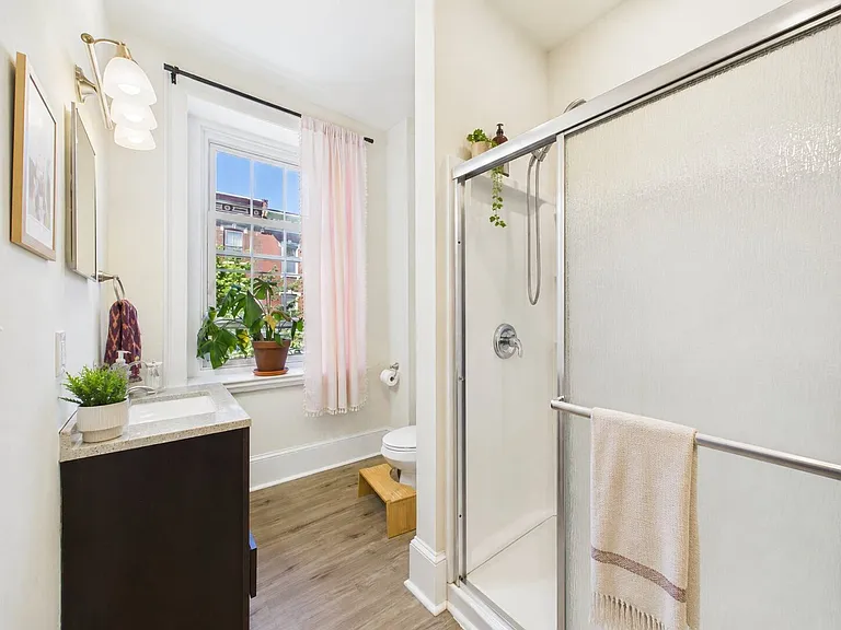 5281 Germantown Ave — Photo 13