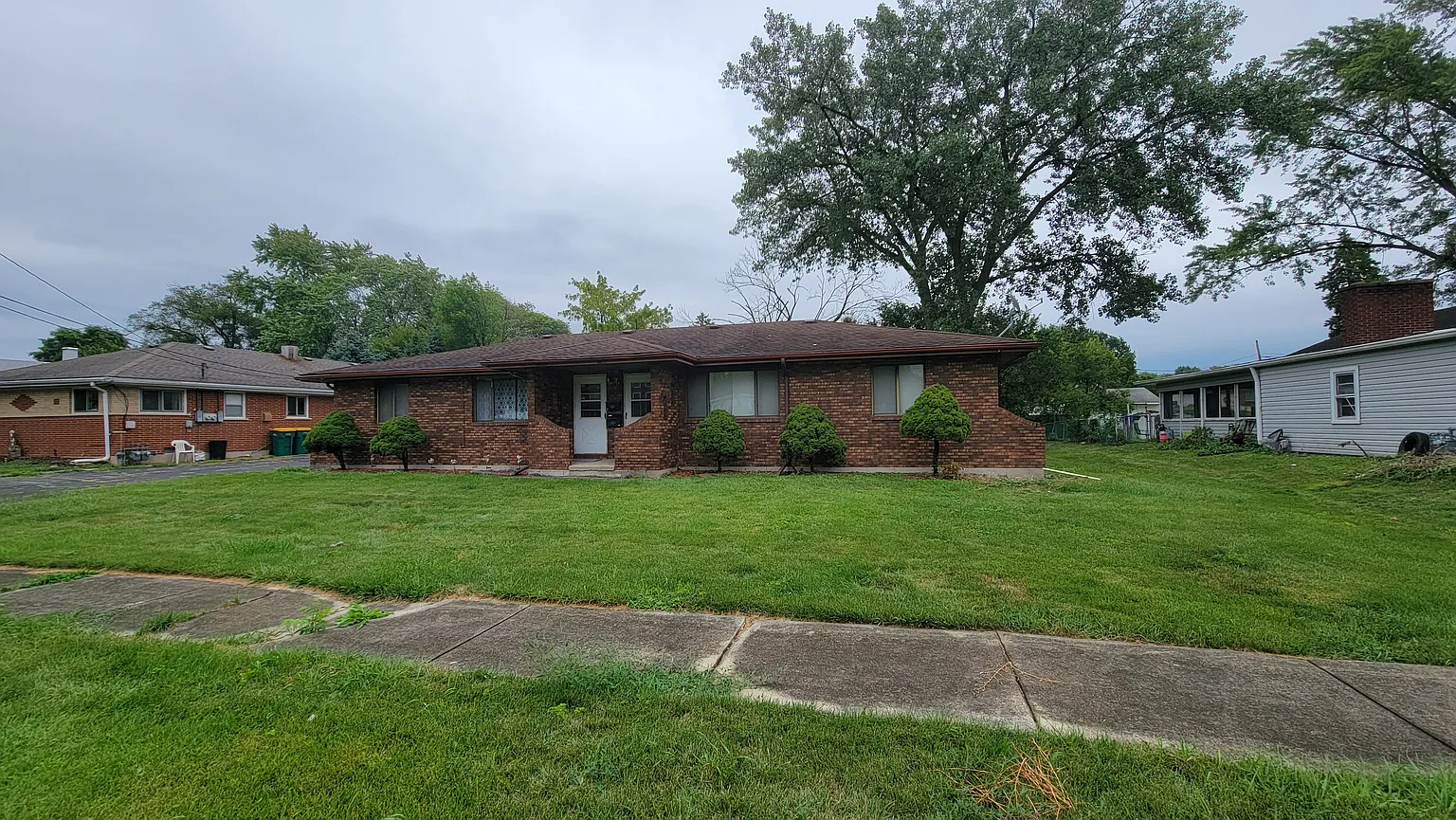 1512 Johnson St photo 1