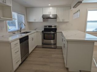 1036 NE 117th St, Seattle, WA 98125