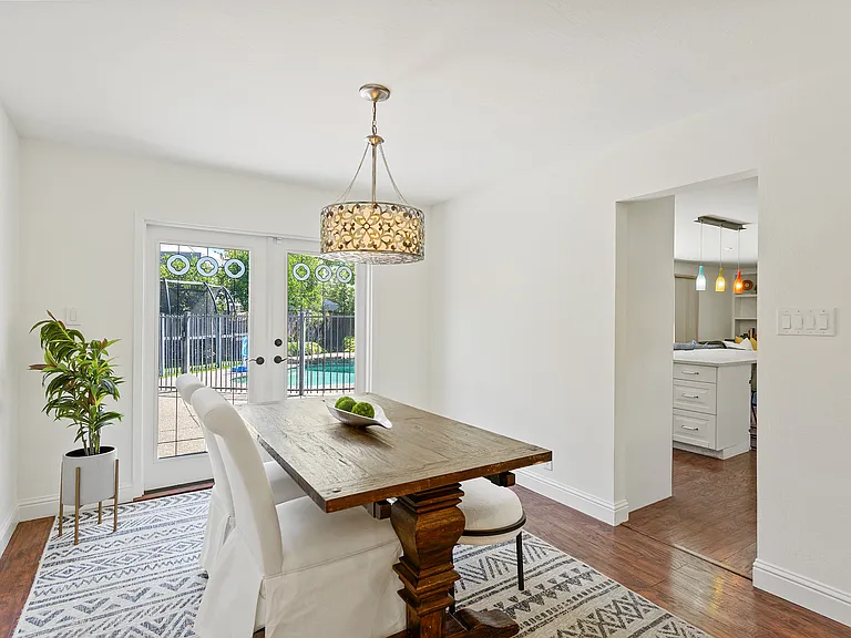 316 Wimbledon Rd — Photo 8