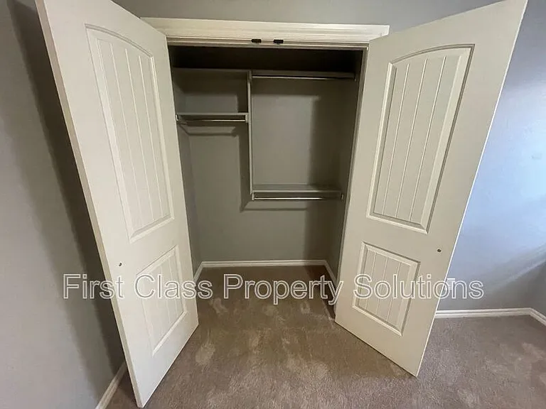 129 Ashley Dr — Photo 15