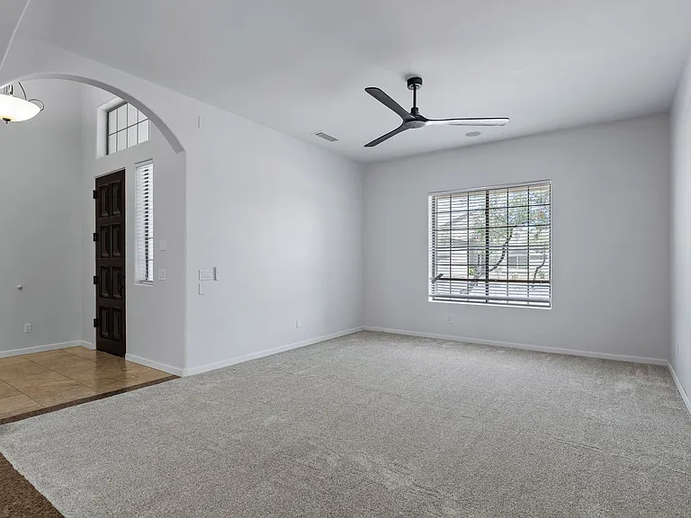 21439 E Maya Rd — Photo 6