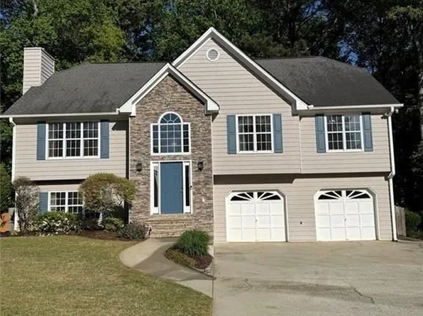 2056 Township Dr, Woodstock, GA 30189