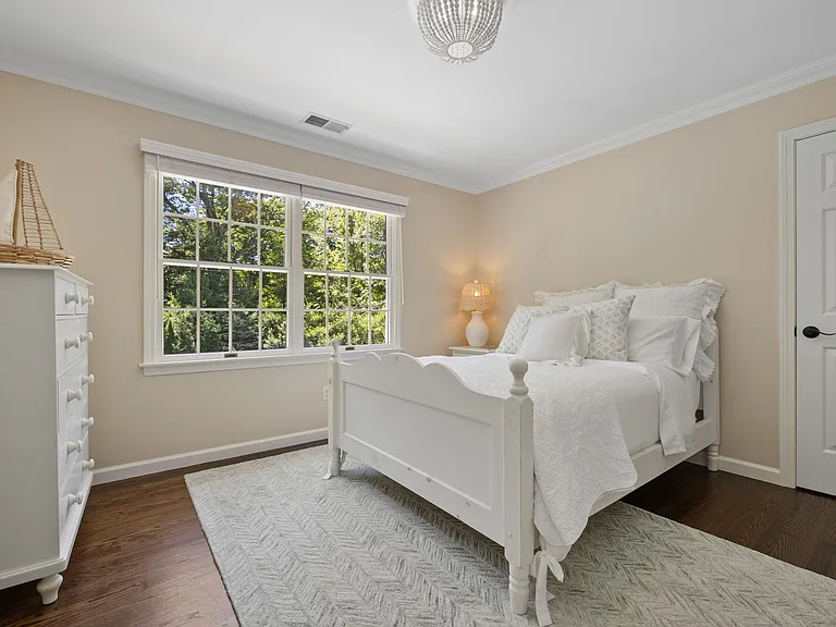 1 Boxwood Rd — Photo 31