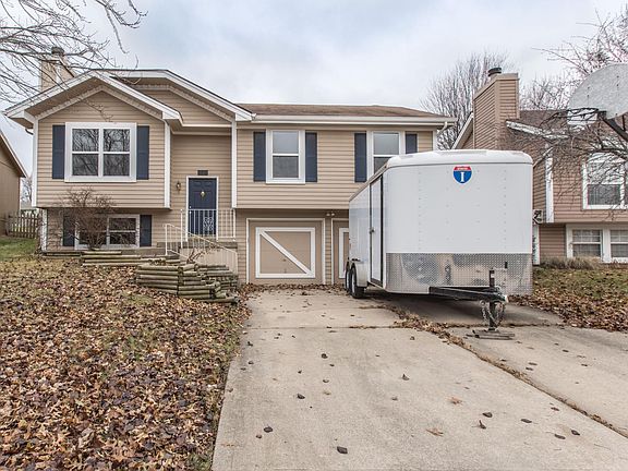 11204 N Donnelly Ave. - Welcome Home (trailer not included!)
