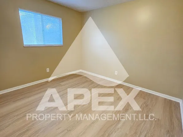 2927 Whittle Springs Rd, Knoxville, TN