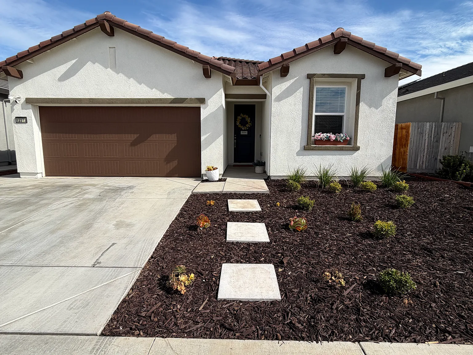 3 bed, 1785 sqft, $3,200 — Photo 2