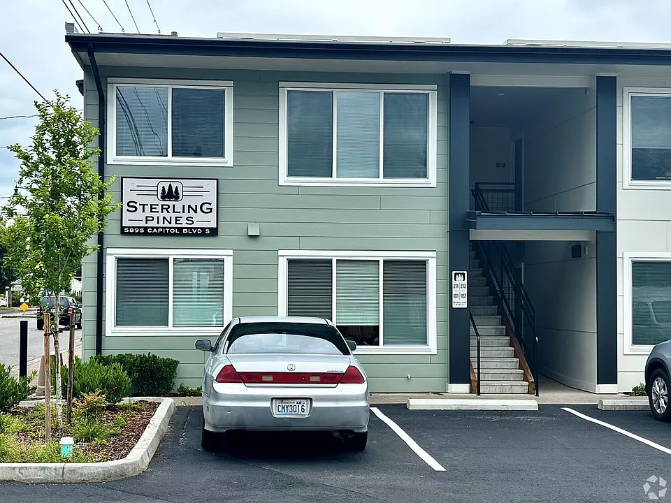 5895 Capitol Blvd S