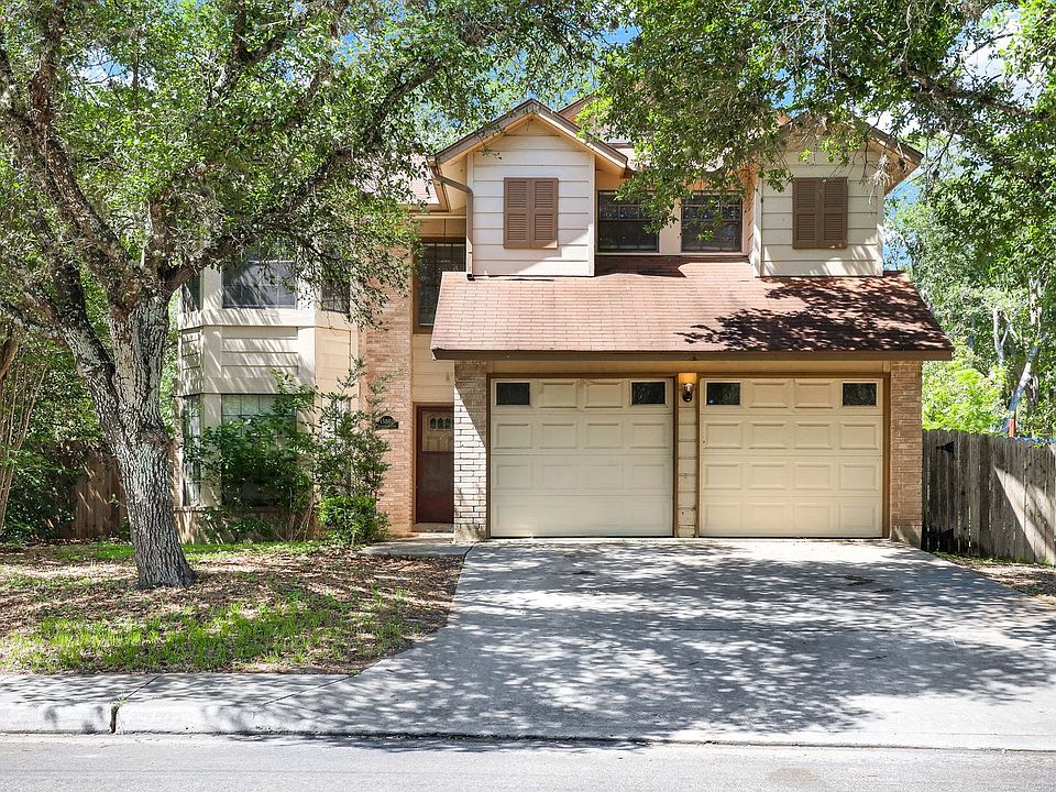 1st image of 13802 Cypress Hollow Dr