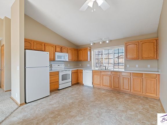 2nd image of 18731 W St