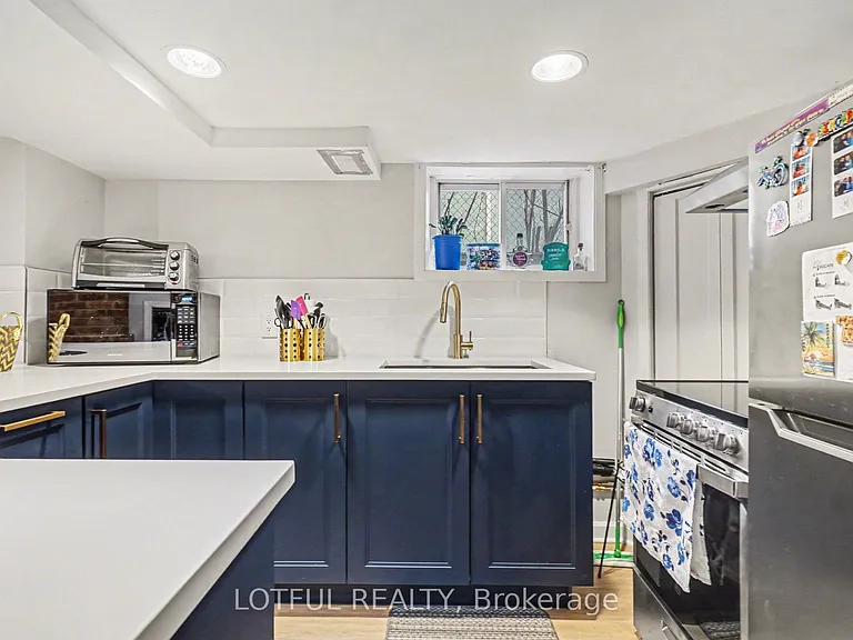 518 Hilson Ave #2 — Photo 16