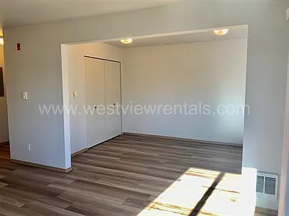 135-139 Prince Ave — Photo 134