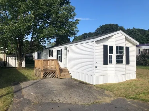 18 Columbia Drive, Newmarket, NH 03857