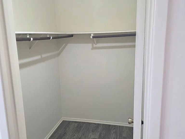 ANO3236 — Photo 14