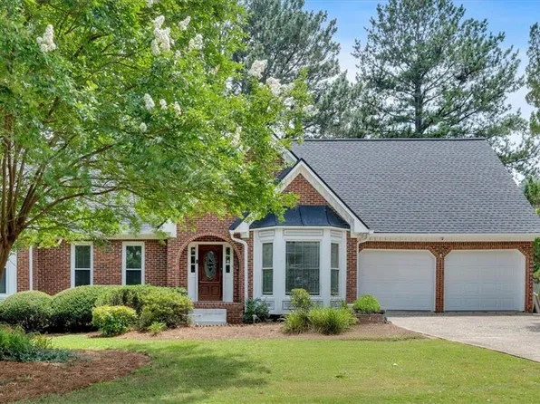 4508 Club House Dr, Marietta, GA 30066