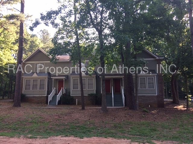 1st image of 102 Highland Park Dr
