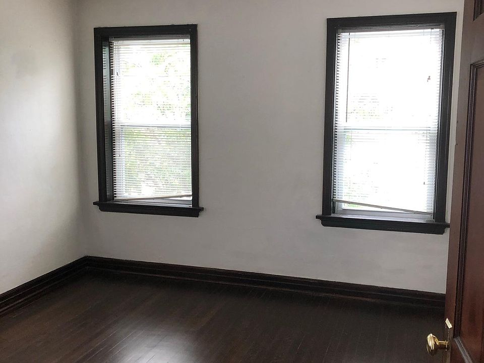 1st image of 4922 Kemper Ave #2W
