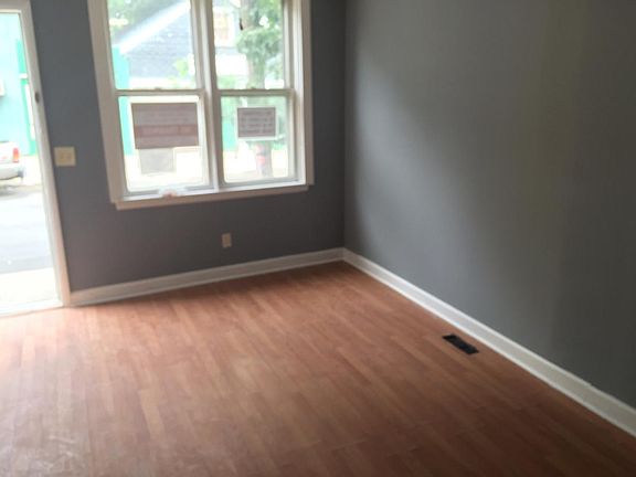 4th image of 6 Mulvoy St #1W