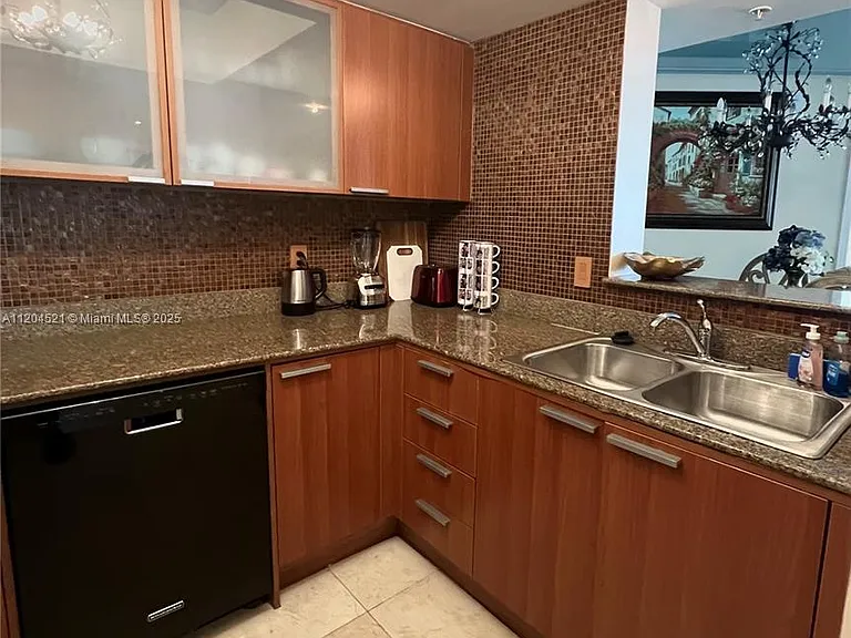 16699 Collins Ave #2704 — Photo 5